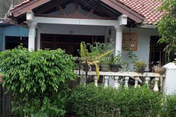 Rumah Komplek Deplu Pondok Aren Tangerang Selatan #DGLN