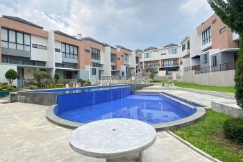 Dijual Rumah Baru Lokasi Strategis di Pondok Hijau,bandung