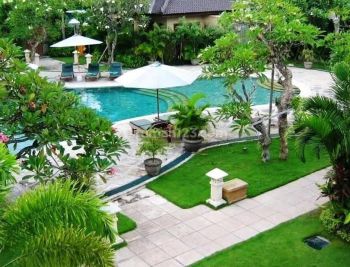 Villa 7 Kamar Hitung Tanah Di Seminyak Area Kuta Bali