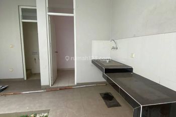 Sewakan rumah minimalis green lake city