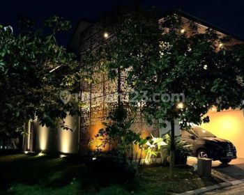 Rumah Homey Fully Furnished View Bagus di U House Bintaro Sc11833