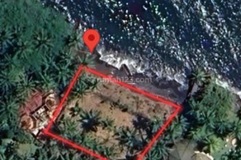 Dijual tanah pinggir pantai di lingkungan vila
