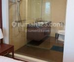 thumbnail-apartemen-disewa-unit-bagus-di-hegarmanah-residence-0