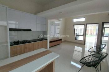 Rumah bagus di Podomoro Park type Padmagriya furnished,