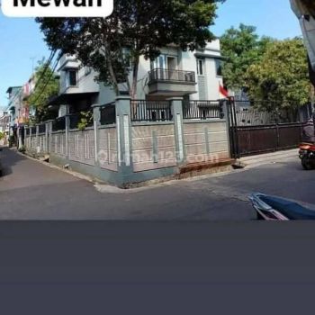 Rumah mewah 2lantai di jembatan Gambang ii. Bandengan Jakarta utara