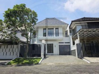 RUMAH BARU GREESS SIAP HUNI DI KAWASAN GOLF ARAYA MALANG