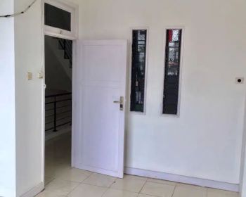 Dijual Ruko bersih Di Bulevar Hijau Harapan Indah Bekasi