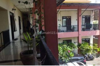 Dijual guesthouse modern di Seminyak Bali