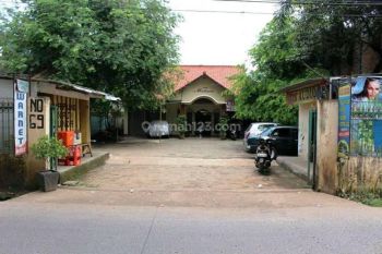 Dijual Rumah Strategis Halaman Luas Jln Raya Kodau Jatiasih