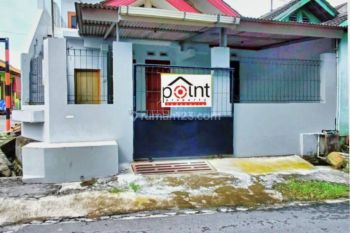 Rumah Hook 1.5lantai dekat UNS dan Rs Moewardi Solo