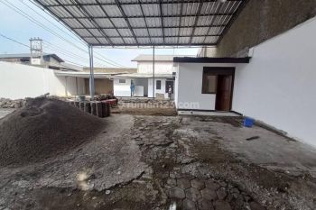 GUDANG SAYAP TAMAN KOPO INDAH PARKIR LUAS AKSES KONTAINER