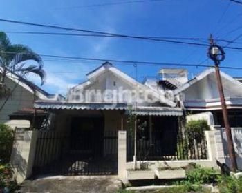 Rent Rumah: RUMAH Daerah Tidar