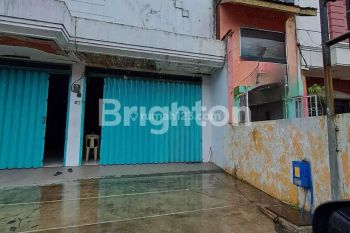 RUKO STRATEGIS PINGGIR JALAN BESAR DEKAT ALUN-ALUN KOTA