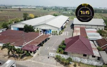 PABRIK SEPATU AKTIF, LUAS, BAGUS, KUALITAS UNTUK EKSPORT, PASURUAN