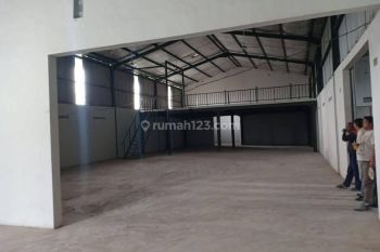 Disewakan Gudang Luas Jl.raya Sapan Gedebage bukan Primatera