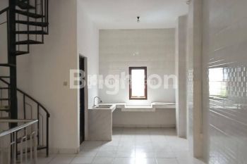 RUKO 2 LANTAI LOKASI STRATEGIS