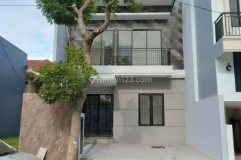 Pakuwon city blok depan dekat Mall baru 7x16 minimalis row lebar