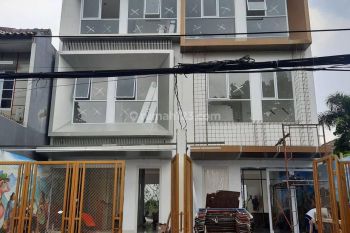 Rumah Daerah Kembangan