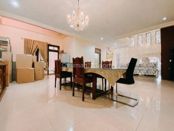 Dijual Rumah Cocok Untuk Usaha Selangkah Dari Senopati Dan Suryo