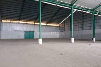 Disewakan gudang parangloe luasan 3000m