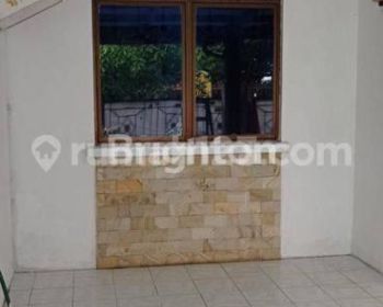 rumah sederhana murah di daerah BSD, akses jalan bisa kemana saja