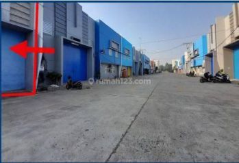 Gudang dijual di komplek sky park bizz kota palembang