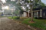 thumbnail-rumah-sewa-murah-dan-bagus-green-area-ada-kanopi-lokasi-startegis-di-sentul-4