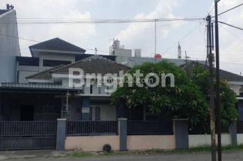 Rent Rumah: FAJAR INDAH