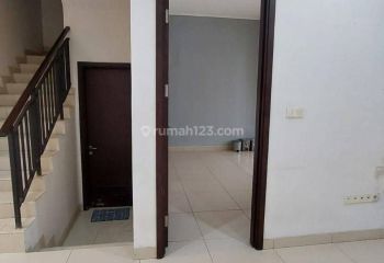 Disewakan Rumah Cluster Asia Tinggal Bawa Badan Aja Furnish