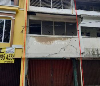 Ruko di Gading Griya Lestaro Cilincing Jakarta Utara