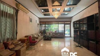 Rumah Besar Siap Huni Dekat Undip Pleburan Siwalan Semarang