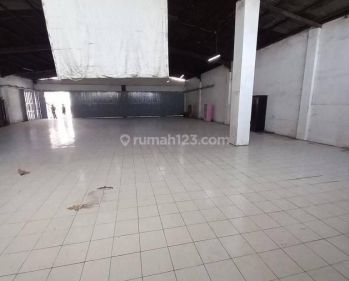 Gudang di Jl Padalarang Bandung