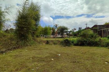 Tanah 1.65 Are Lingkungan Villa Jl Goa Gong Pura Lempuyang