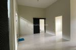 thumbnail-rumah-bagus-unfurnished-shm-di-ploso-tambaksari-surabaya-4