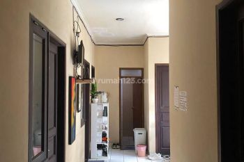 Jual Butuh Kost Kostan 19 Kamar di Tanah Abang, Jakarta Pusat