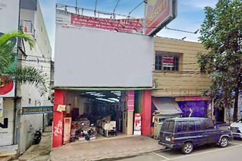 Disewakan Ruko Cocok Usaha Luas dan Murah A Yani Cicadas Bandung
