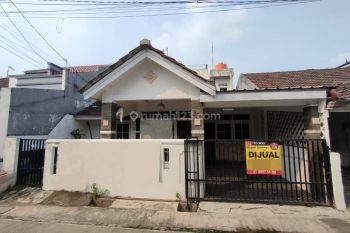 Dijual Rumah Strategis Dekat Tol Dan Mall di Pekayon Bekasi