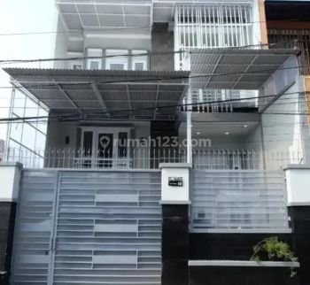 Cocok Untuk Rumah Kost Kostan, Dijual Rumah Dekat Kampus Binus Anggrek