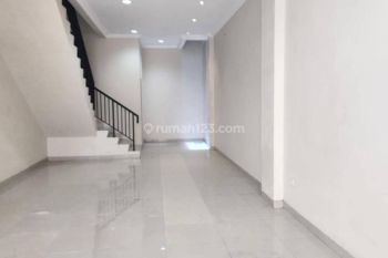 Ruko Cbd Hadap Jalan Ukuran 4,5x15 di Green Lake City