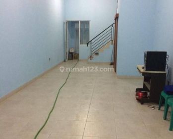 Ruko Dijual Turun Harga 2,5 Lantai di Rajawali Timur