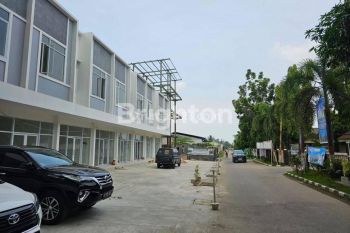 Ruko gandeng 2 Lantai di villa indah Regency Tangerang