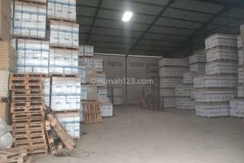 Disewakan Gudang di Holis