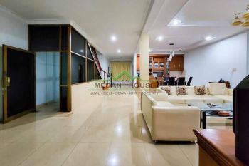 RUKO GANDENG JLN. PROF H.M.YAMIN SEBELAH HOTEL GRAND SAKURA