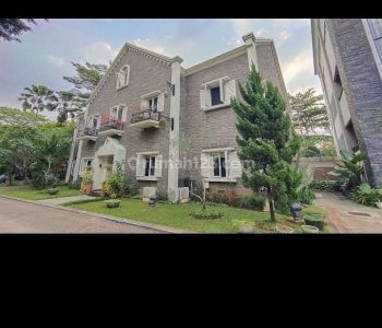 Rumah adem & asri di Alam Sutera