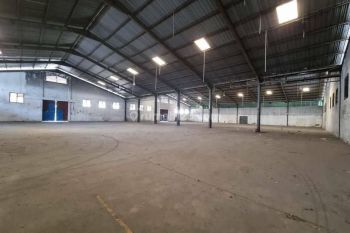 Gudang/ Pabrik Siap Pakai di Rungkut Industri, Dekat Tol dan Bandara