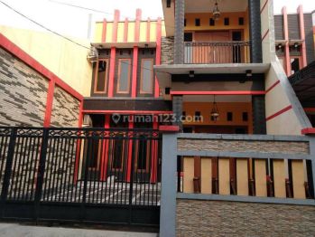 Rumah 2 Lantai Bagus di Johar Baru, Jakarta Pusat