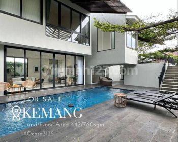 Rumah siap huni modern resort townhouse di kemang