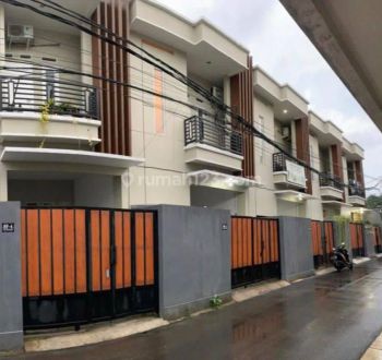 Rumah Mungil Disewakan Dekat Sekolah Perancis Cipete Jakarta Selatan