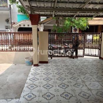 Disewa Rumah di Jalan Nusa Indah 2 Harapan Indah Bekasi