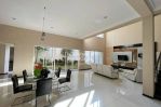 thumbnail-murah-rumah-mewah-furnish-di-villa-puncak-tidar-malang-2